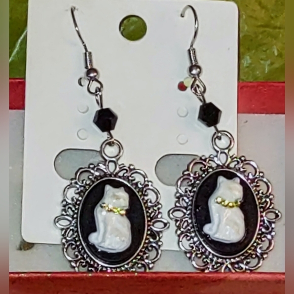 Cat Cameo Pierced Fish Hook Earrings - Picture 6 of 13